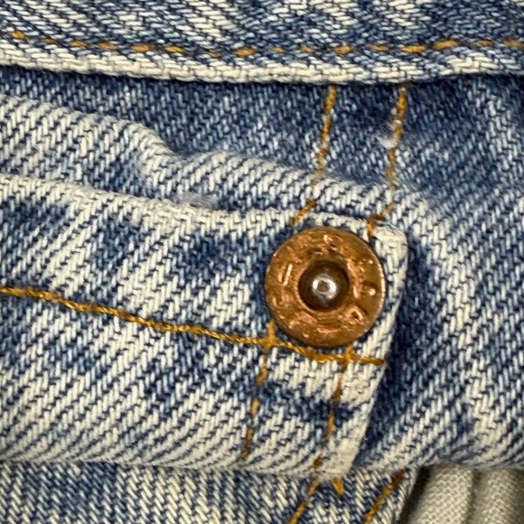 Vintage Restored Levi 501 Jeans 32"W X 28 1/2" Inseam - Picture 14 of 16